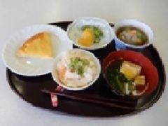 プロの調理師指導の下調理した「和食料理」の写真